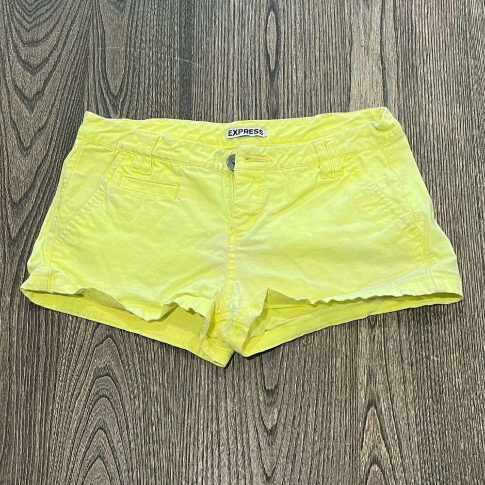 Express Womens Shorts Mid Rise Cotton Blend Stretch Neon Green Size 00